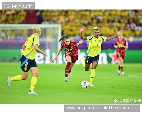 德国女足与丹麦女足激战正酣最终结果揭晓精彩瞬间回顾
